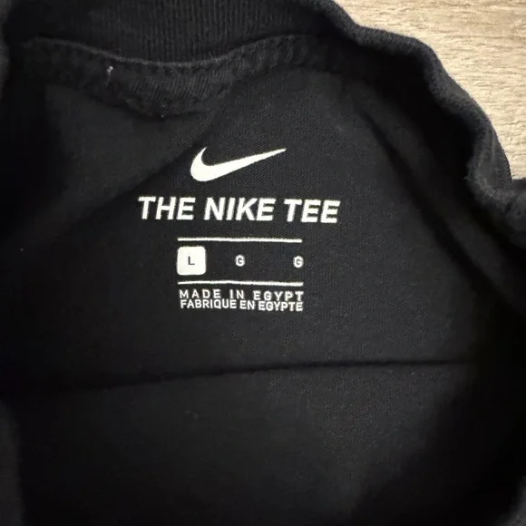 Nike Black Sunset Graphic Tee - Picture 3 of 5